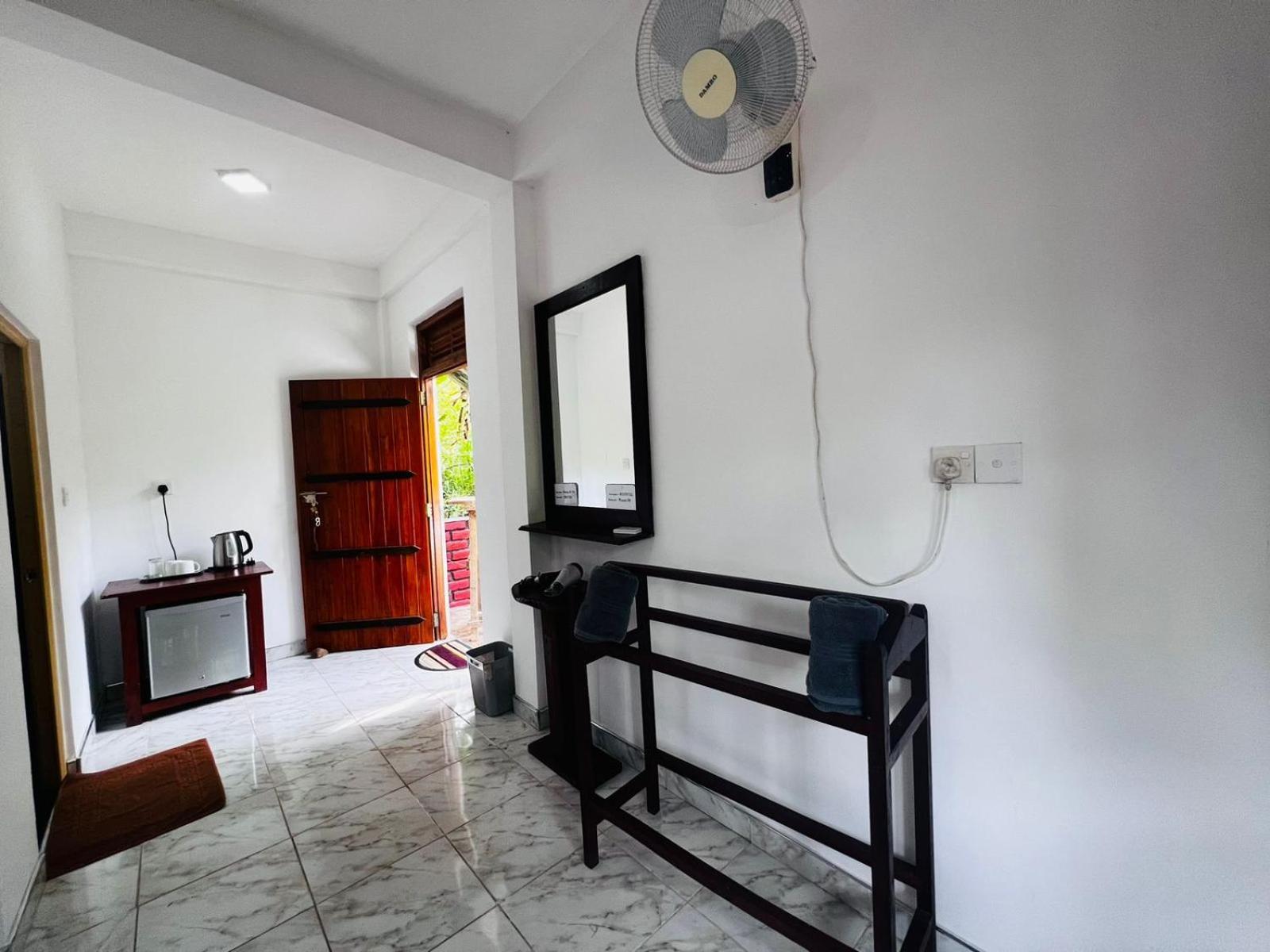 Rest Full Homestay Ella Exterior foto