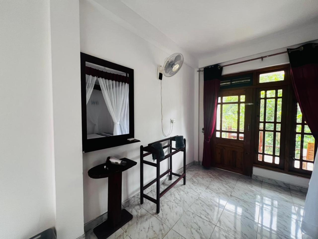 Rest Full Homestay Ella Exterior foto